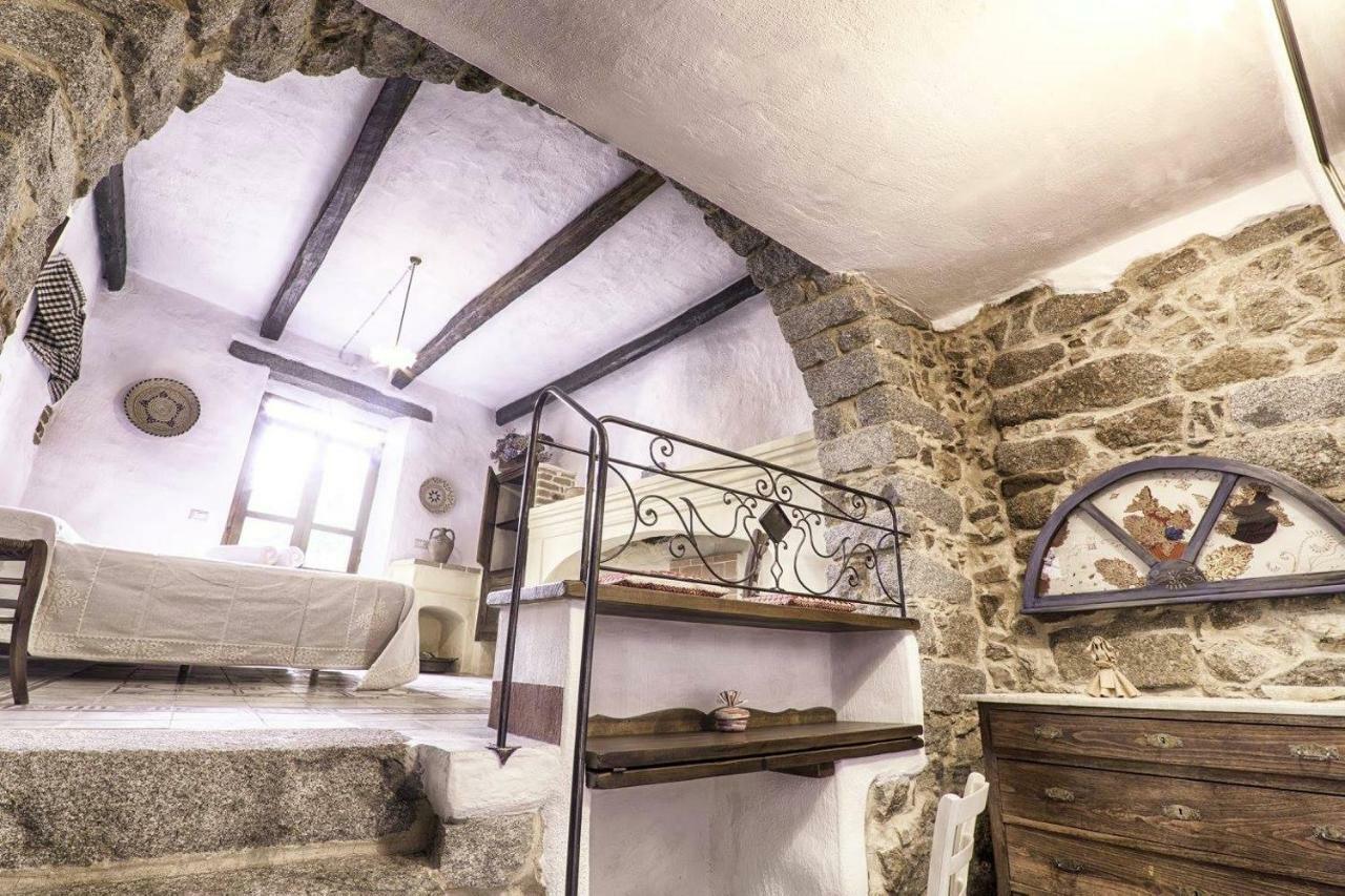 Casa Masini Bed & Breakfast Fonni Dış mekan fotoğraf